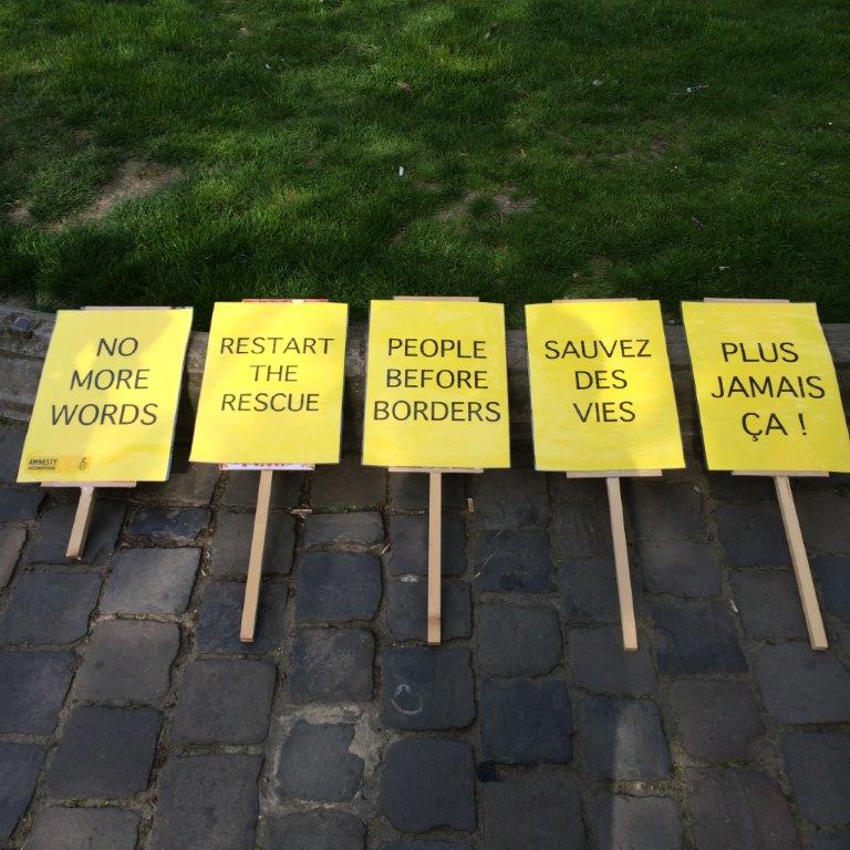 Photo of Amnesty International signs